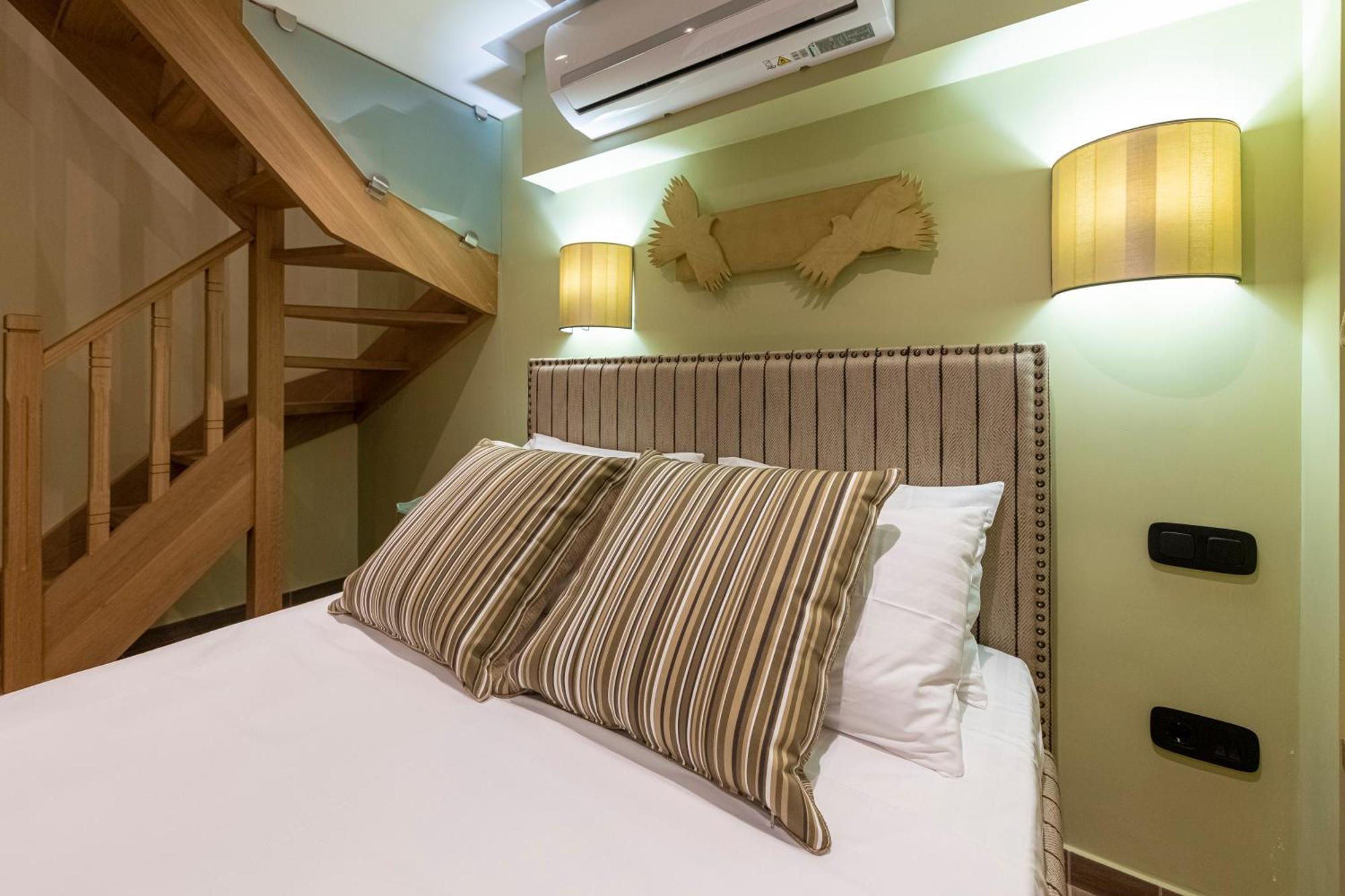 Ipelhome - Plaka Boutique Apartments Athene Buitenkant foto