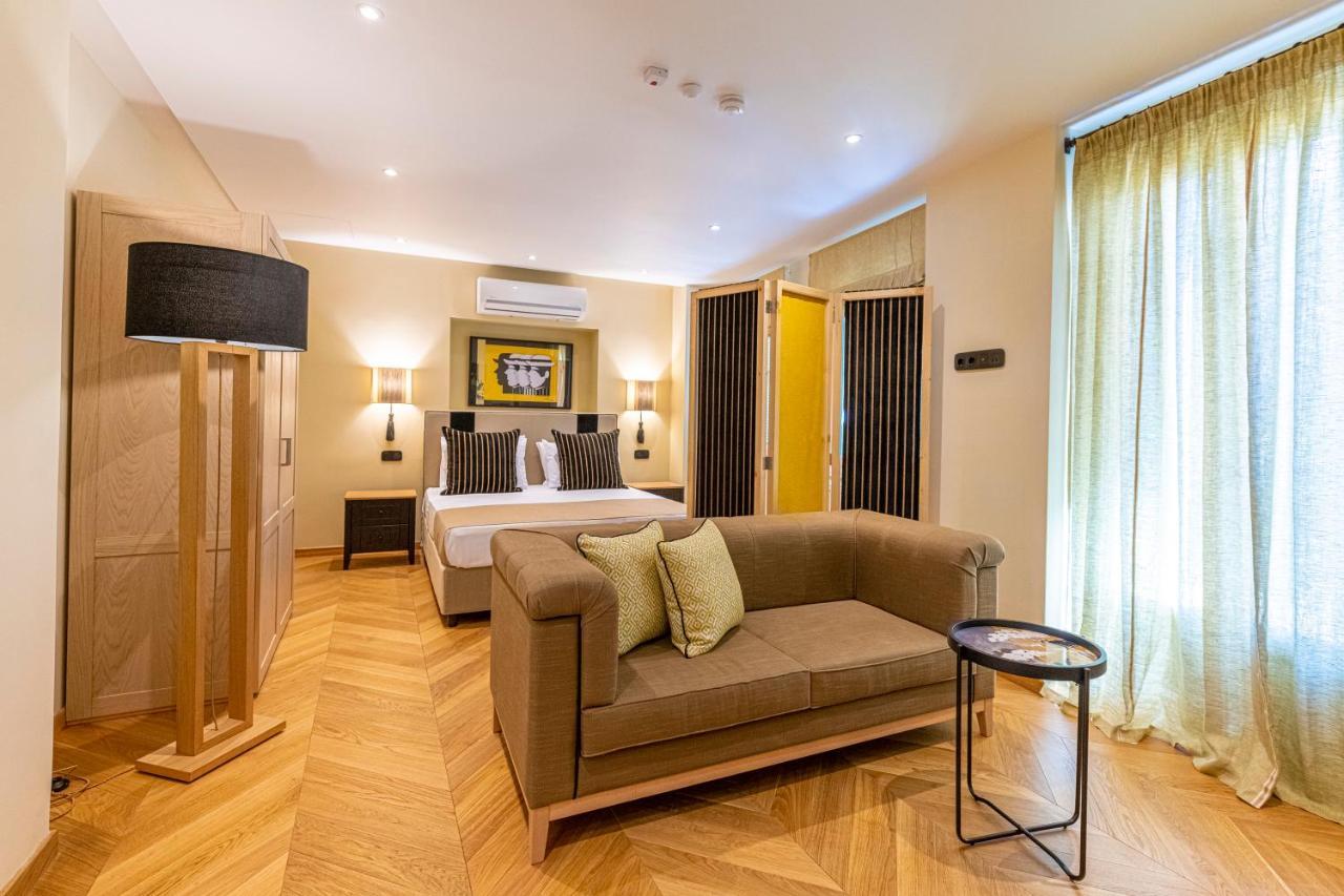 Ipelhome - Plaka Boutique Apartments Athene Buitenkant foto