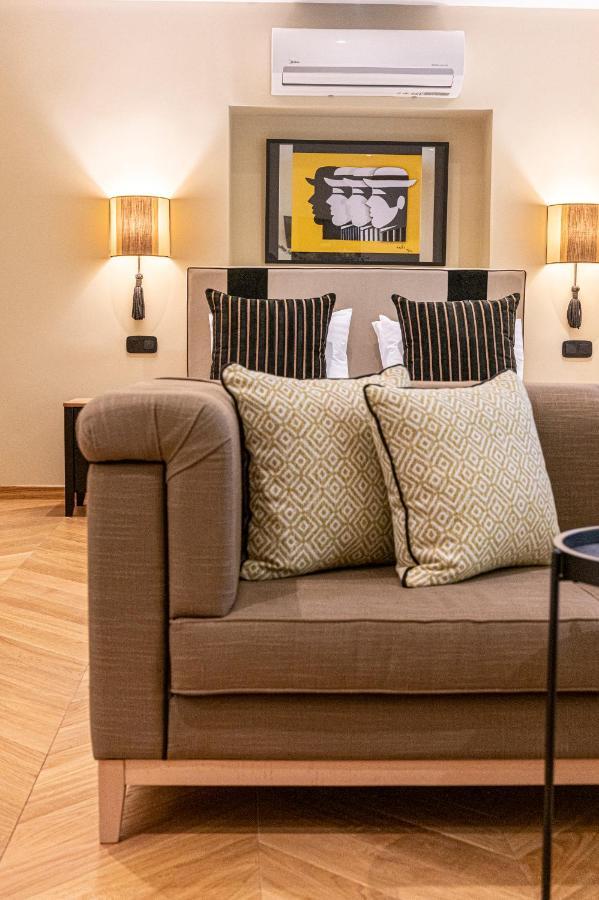 Ipelhome - Plaka Boutique Apartments Athene Buitenkant foto