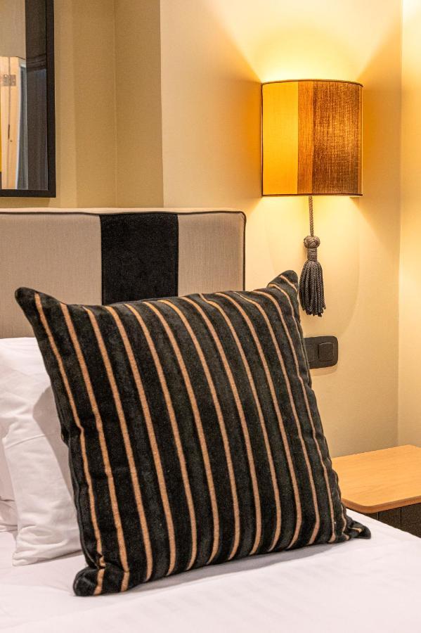 Ipelhome - Plaka Boutique Apartments Athene Buitenkant foto
